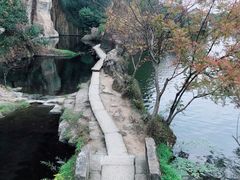 -绍兴东湖风景区