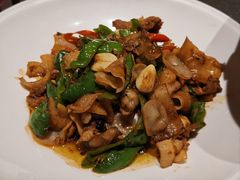 辣椒炒肉-北平盛世·新京菜·北京烤鸭(劲松·双井店)