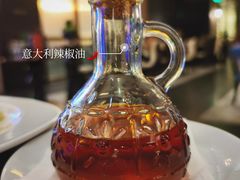 -卡佩罗意大利餐厅及酒吧Al Cappello Trattoria