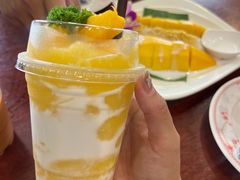-Dang restaurant (patong phuket)