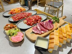 -金会长自助海鲜·烤肉(人民广场店)