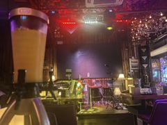 -喜鹊音乐酒馆(西街店)