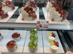 -花花卷卷·鲜食蛋糕(静安久光百货店)