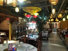 大堂-去吃龙虾|鲜活小海鲜·鲜货烧烤(红林世界城店)