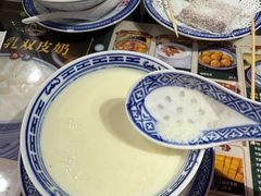 -广信牛奶甜品世家(台东店)