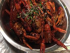 -巴厘龙虾·榜首油焖大虾(音乐学院·沿江酒馆店)