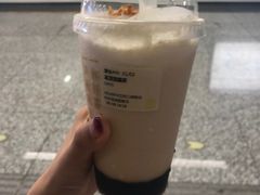 -奈雪的茶(湖滨银泰in77C区PRO店)