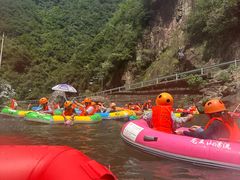 -安吉龙王山峡谷漂流