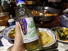 -富正毅三下锅·湘西韵味(天门山索道店)