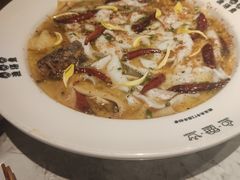 -渔语鱼新川菜Bistro(万象天地店)