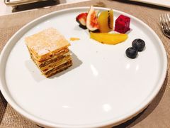 -窗外西餐厅(普罗理想国店)