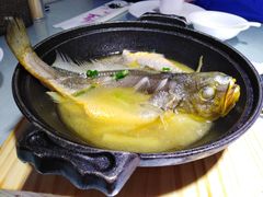 -鸭王烤鸭店(三里河店)