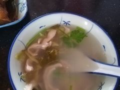 酸菜猪肚汤-老妈宫粽球