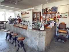 -巴浪鱼咖啡馆 Local Fish