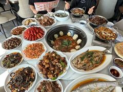 -丹水桥地锅鱼·翘嘴鲌·地方特色全鱼宴(丹江口大坝店)