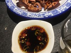 -大匠工房古船木艺术餐厅·猪肚鸡专门店(长白仙岛店)