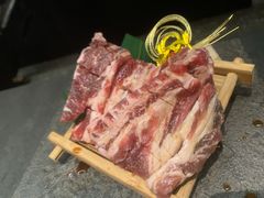 -铭牛烧肉·和牛海鲜自助(高新月牙湖店)