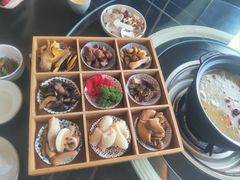 -野菌皇海景野生菌火锅(滨海大道店)