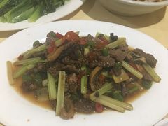 牛三宝-南雄雄州土菜餐厅(粤北大厦店)