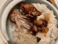 -云海肴·汽锅鸡·云南菜(天山百盛优客店)