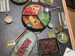 出山原汤锅-三出山火锅(南京万象天地店)