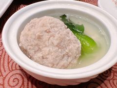 清炖狮子头-东方明珠老上海8号餐厅