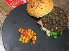 -HIGH FIVE哈福手工汉堡(桂林路店)