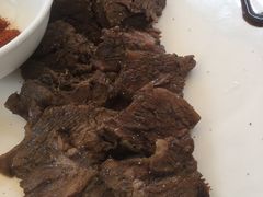 香煎小牛肉-新吉士·上海菜(浦东LCM置汇旭辉店)