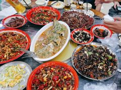 -江湖黑大兔(杨家坪店)