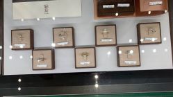 -周大福 CHOW TAI FOOK(新世界百货崇文店)