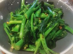 咸鱼姜汁炒芥兰苗-港丽餐厅(高德置地店)