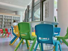 -广州市白云区图书馆