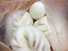 黑洋酥小包子-白玉兰食品(汇联商厦店)
