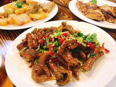 -正宗普宁豆干坊·洪记砂锅粥(红领巾路店)