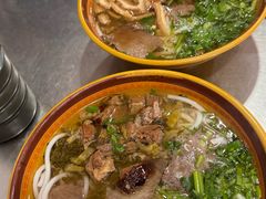 -花溪牛肉粉(八鸽岩店)