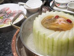 -得意咚瓜·顺德鱼生·冬瓜火锅(深圳首店)