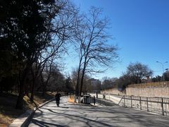 -元大都城垣遗址公园