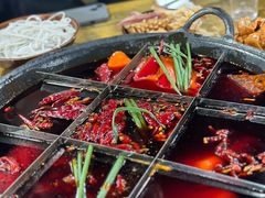 -正南齊北重庆老火锅(光华村直营店)