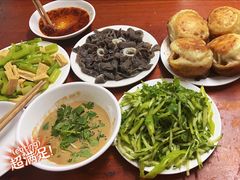 -宝瑞门钉肉饼店