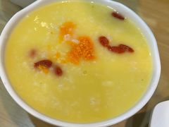 砂锅蟹黄虾滑粥-嘉和一品粥(魏公村店)