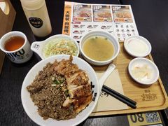 -熊吞·大碗丼烧肉饭(清江浦区万达店)