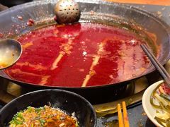 -沸炉重庆老火锅(军事博物馆店)