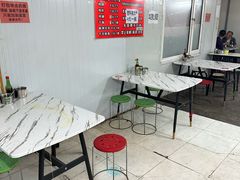 -小四川麻辣面馆(新联草街店)