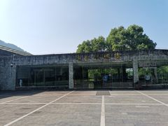 -龙水峡地缝景区