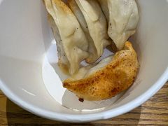 -黄阿姨锅贴大王(万航渡路店)