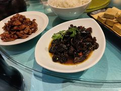 川味木耳-章吴记喜瑞餐厅(东东城店)