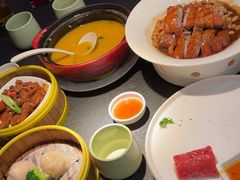 -蝴蝶里·粤菜·点心(滨江龙湖店)