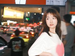 -观音桥步行街