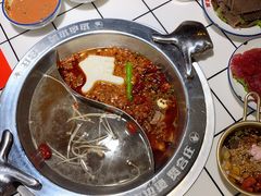 菌汤鸳鸯锅-贤合庄卤味火锅(勒泰中心店)