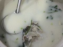-天乐农家鱼头王(天目湖店)